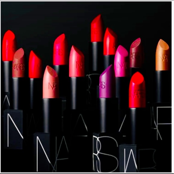 - NARS lipstick in Bulgarian Rose - Picture 4 of 5